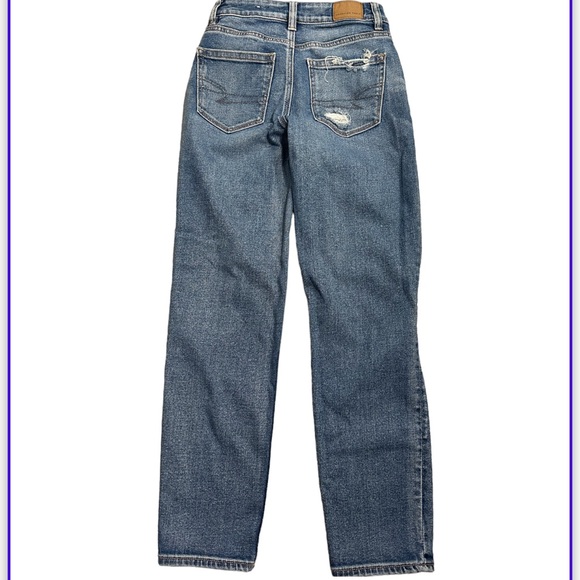 AMERICAN EAGLE MOM STRAIGHT JEAN - Picture 2 of 3
